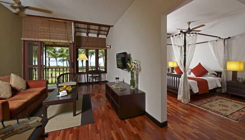 Impiana Cherating Resort ภายนอก รูปภาพ